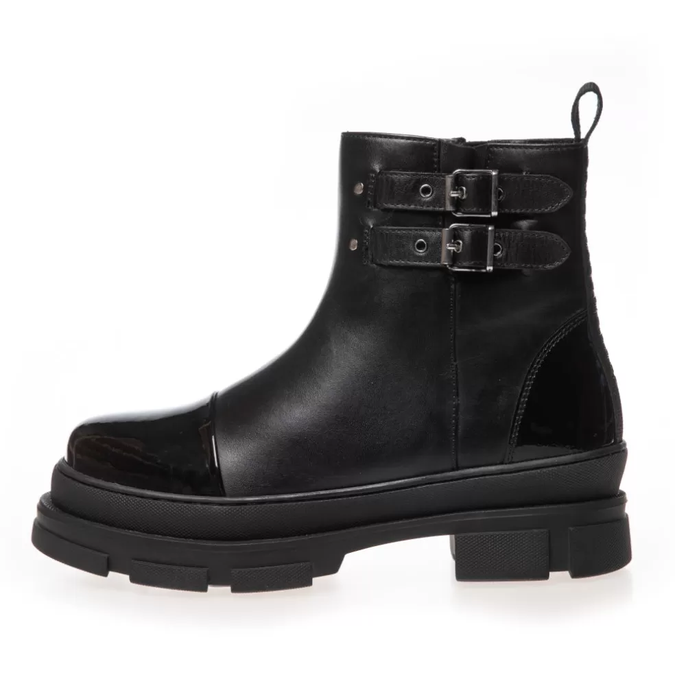 Copenhagen Shoes FOLLOW THE WAY - Black Patent*Dame Chelsea Boots | Ankelstøvler