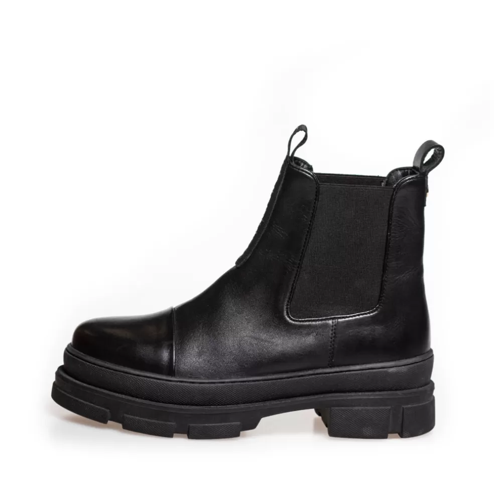 Copenhagen Shoes YOU AND ME LOW 22 - Black (with Black Sole)*Dame Chelsea Boots | Ankelstøvler